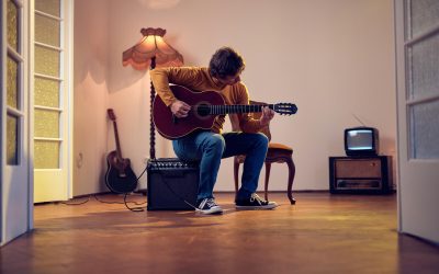What Are the Best Ways to Create a Guitar Practice Routine?