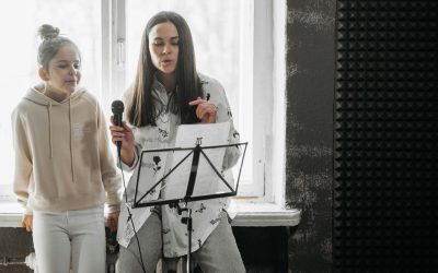 Unlock Your Voice: What to Expect from Singing Classes